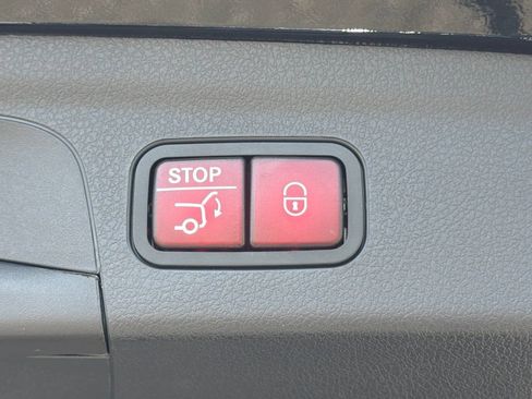 Certified 2024 Mercedes-Benz GLE 350 4MATIC image 16