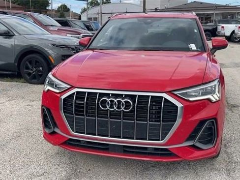 Used 2022 Audi Q3 2.0T Premium Plus image 9