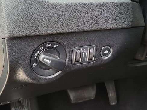 Used 2023 Dodge Charger GT RWD image 17