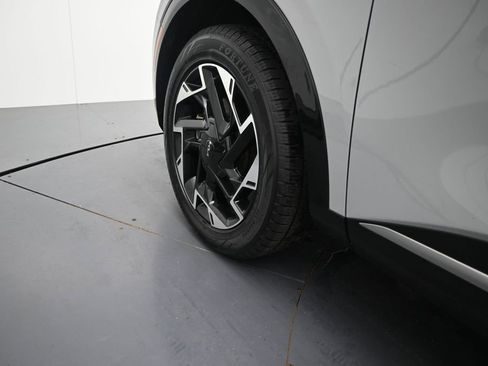 Certified 2023 Kia Sportage SX AWD/4WD image 12