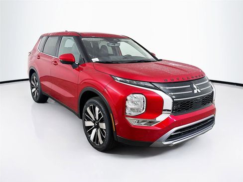 New 2026 Mitsubishi Outlander SE image 31