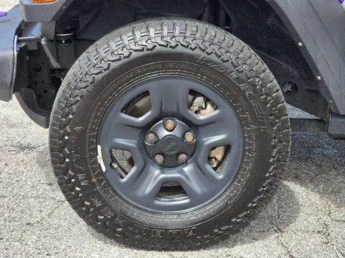 Used 2023 Jeep Wrangler Unlimited Sport AWD/4WD image 11