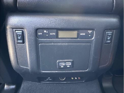 Used 2017 Nissan Armada Platinum w/ Captain Seat Package AWD/4WD image 41