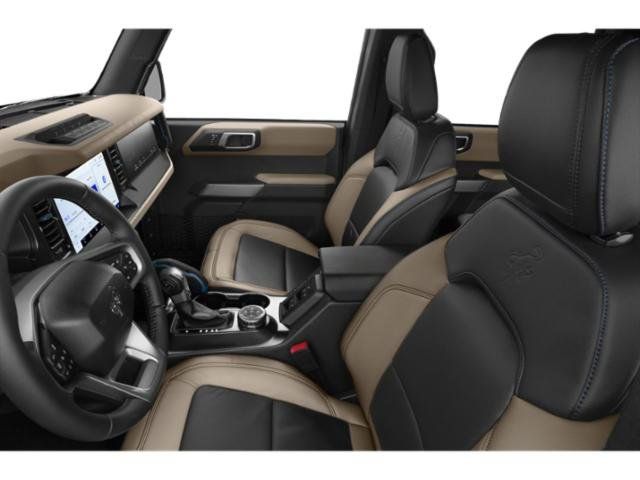 Used 2022 Ford Bronco Wildtrak AWD/4WD image 9