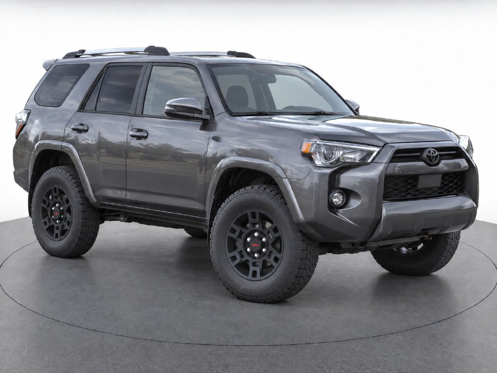 Certified 2022 Toyota 4Runner SR5 AWD/4WD image 2