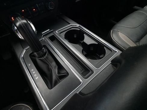 Used 2018 Ford F150 XLT w/ Equipment Group 302A Luxury image 16