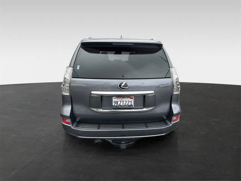 Used 2023 Lexus GX 460 Premium w/ Premium Plus Package image 5