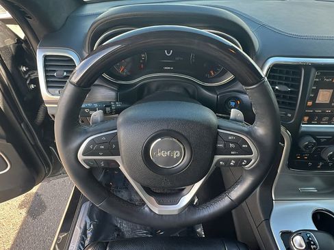 Used 2014 Jeep Grand Cherokee Summit image 18