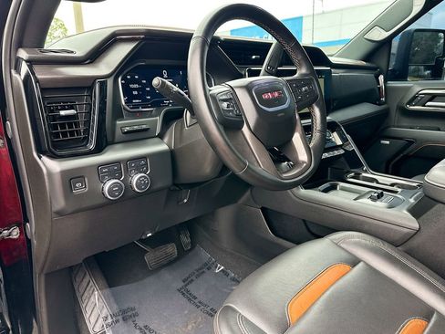 Used 2024 GMC Sierra 2500 AT4 w/ AT4 Premium Plus Package image 10