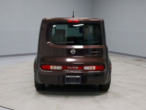 Used 2010 Nissan Cube 1.8 S w/ Interior Designer Pkg image 9