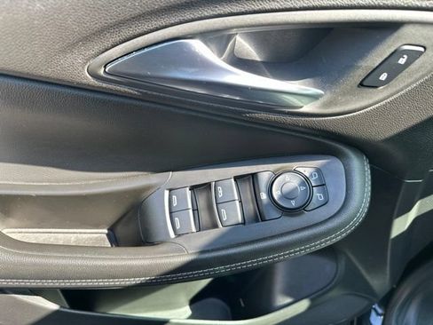 Used 2024 Buick Encore GX Sport Touring AWD/4WD image 20
