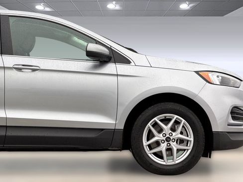 Used 2024 Ford Edge SEL image 35