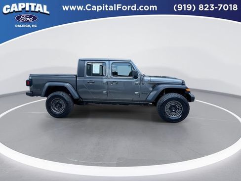 Used 2020 Jeep Gladiator Sport w/ Quick Order Package 24S AWD/4WD image 9