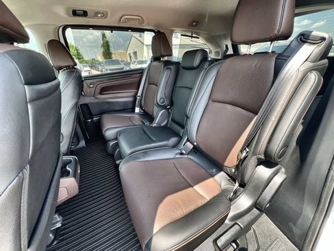 Used 2025 Honda Odyssey Elite image 23