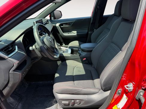 Used 2023 Toyota RAV4 SE w/ Weather & Moonroof Package AWD/4WD image 10