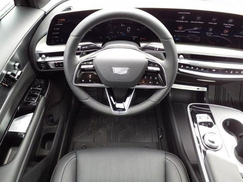 New 2025 Cadillac Lyriq Sport image 16