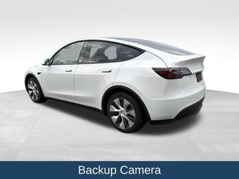 Used 2021 Tesla Model Y Long Range AWD/4WD image 9