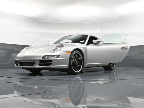 Used 2007 Porsche 911 GT3 RS image 39