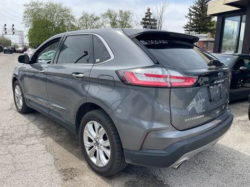 Used 2022 Ford Edge Titanium image 4
