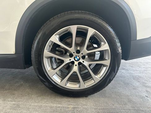 Used 2026 BMW X5 xDrive40i w/ Premium Package AWD/4WD image 17