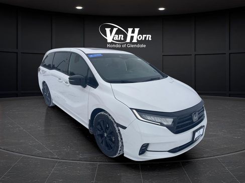 Certified 2024 Honda Odyssey Sport image 1