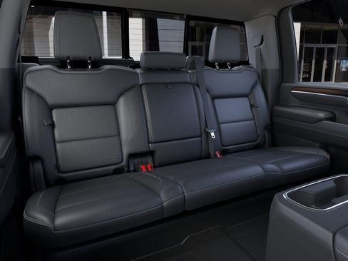 New 2026 GMC Sierra 2500 Denali w/ Denali Reserve Package image 18