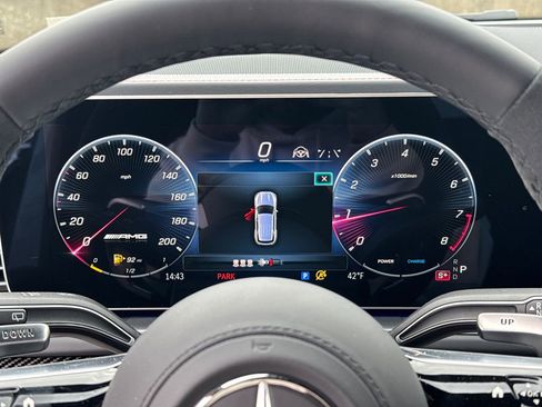 New 2026 Mercedes-Benz GLE 63 AMG S image 32