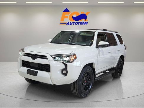 Certified 2022 Toyota 4Runner SR5 Premium w/ Moonroof Package image 1