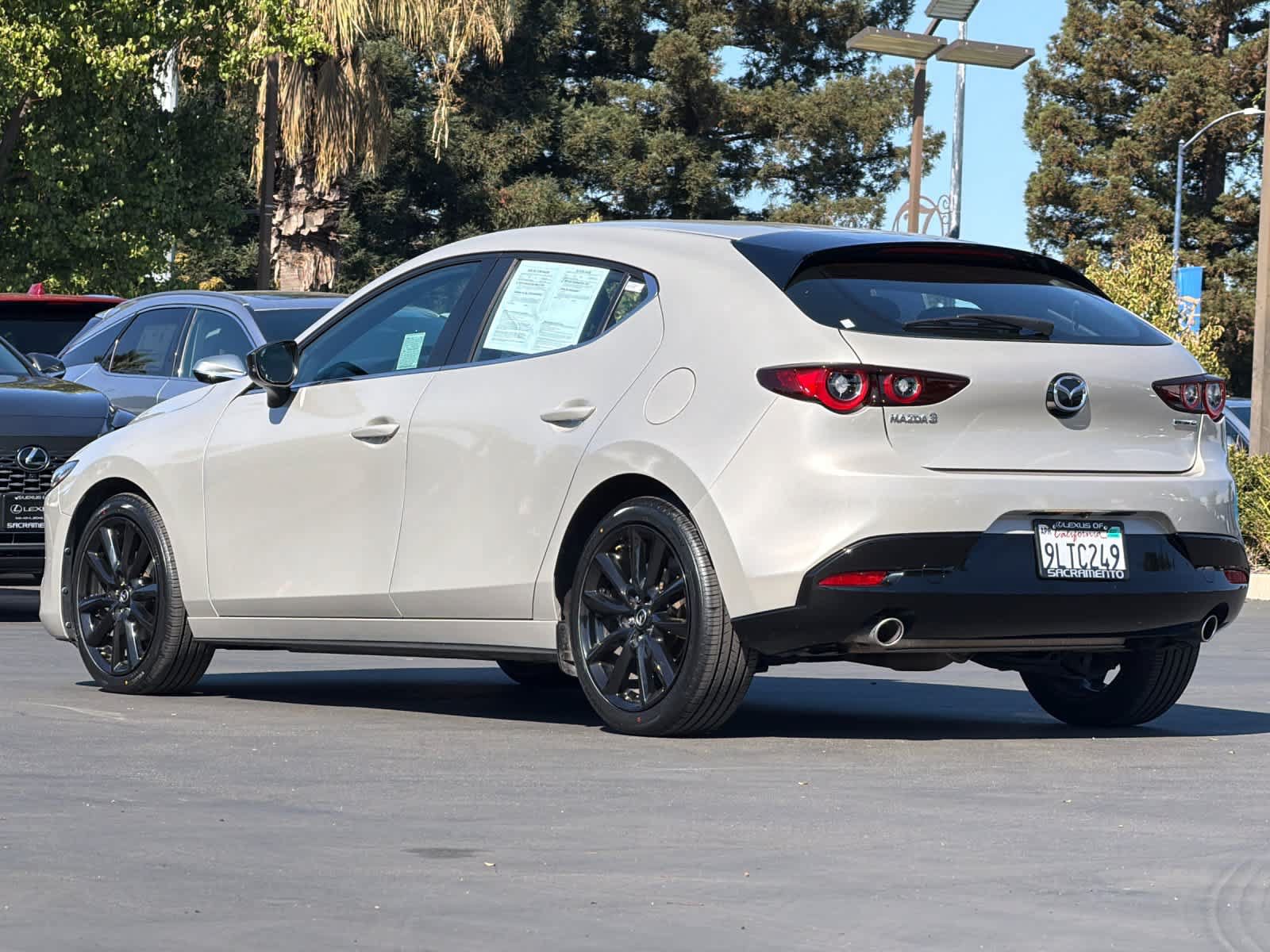 Used 2024 MAZDA MAZDA3 s FWD image 7