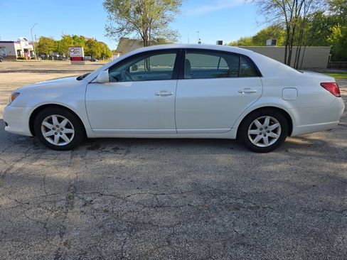 Used 2009 Toyota Avalon XL FWD image 4