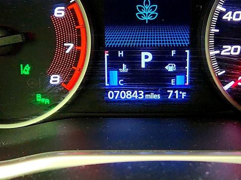 Used 2020 Mitsubishi Eclipse Cross SEL AWD/4WD image 15
