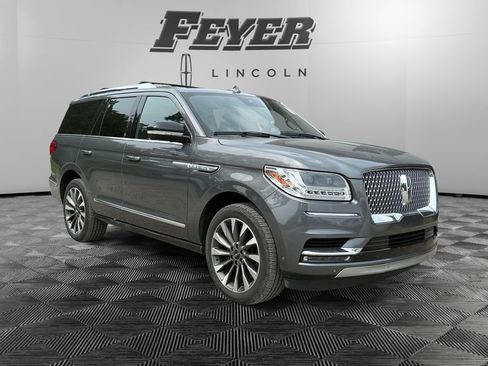 Used 2021 Lincoln Navigator Reserve w/ Luxury Package AWD/4WD image 7