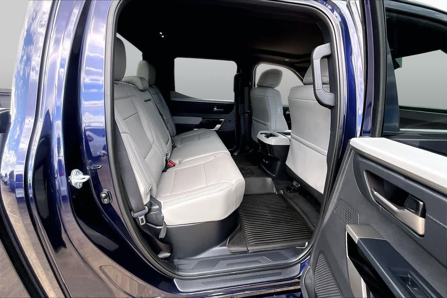Used 2026 Toyota Tundra Limited AWD/4WD image 21