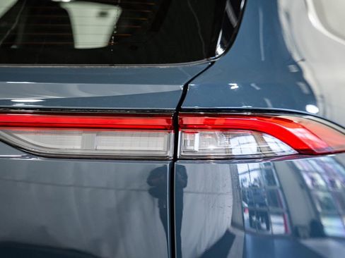 New 2026 Toyota Crown Signia image 7