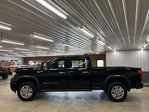 Used 2022 GMC Sierra 2500 Denali w/ Technology Package image 3