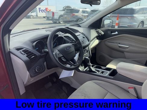Used 2017 Ford Escape SE AWD/4WD image 11