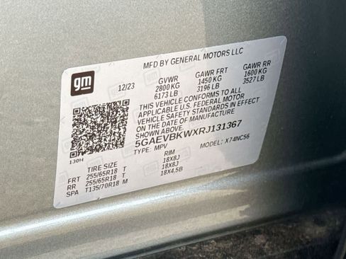 Used 2024 Buick Enclave Premium image 33