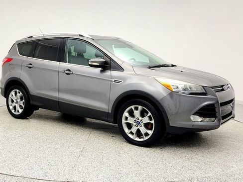 Used 2014 Ford Escape Titanium w/ Equipment Group 401A image 3