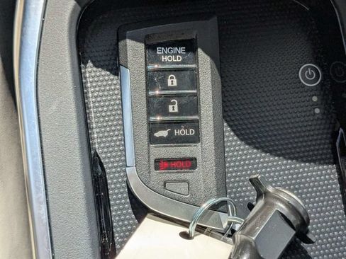 Certified 2025 Acura RDX SH-AWD w/ Advance Package image 35
