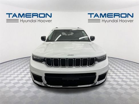 Used 2023 Jeep Grand Cherokee L Limited image 8