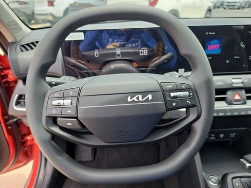 New 2026 Kia K4 FWD image 28