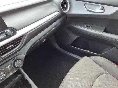 Used 2024 Kia Forte LXS image 26