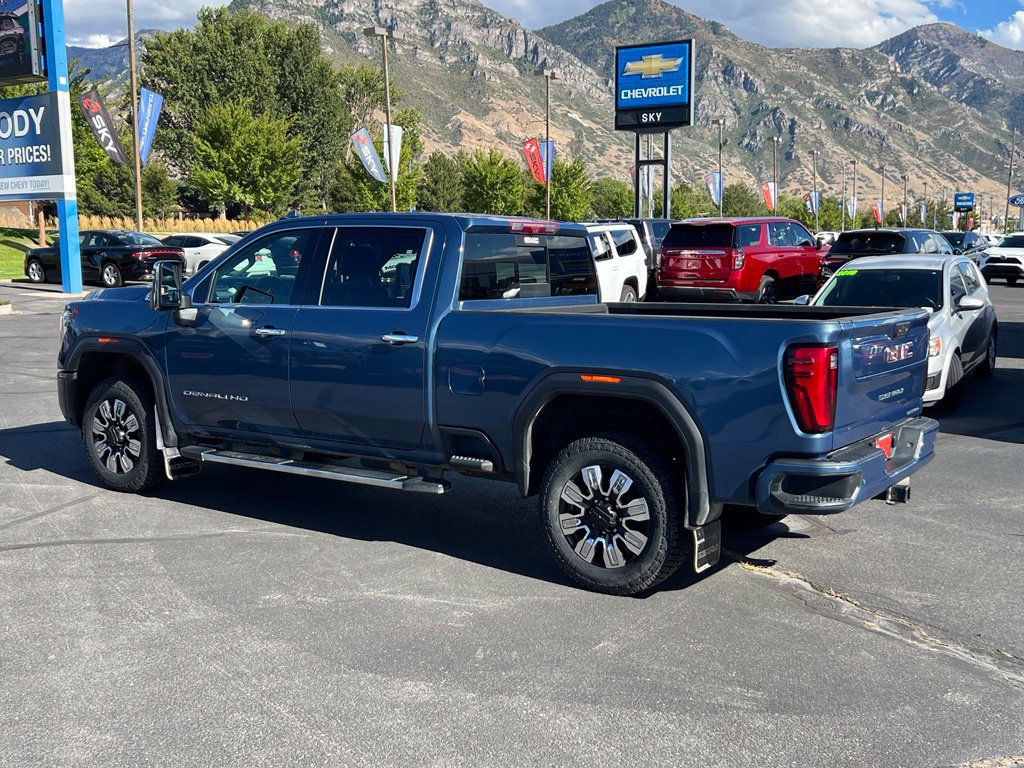 Certified 2024 GMC Sierra 3500 Denali w/ Denali Reserve Package AWD/4WD image 16