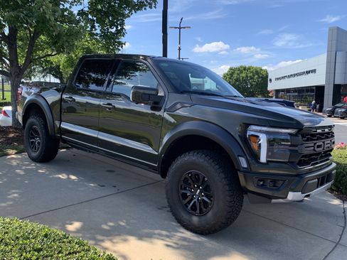 Used 2026 Ford F150 Raptor AWD/4WD image 2
