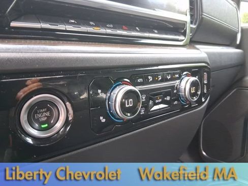Used 2023 GMC Sierra 1500 Elevation AWD/4WD image 17