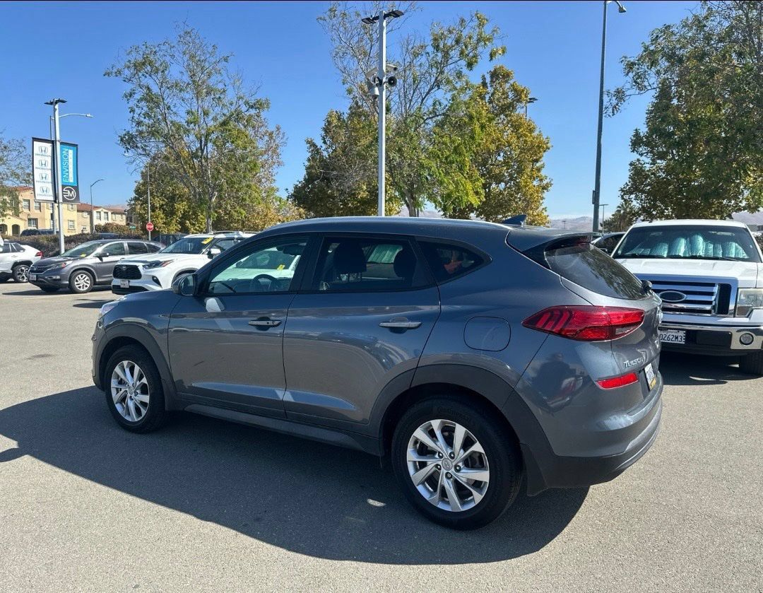 Used 2021 Hyundai Tucson Value FWD image 4