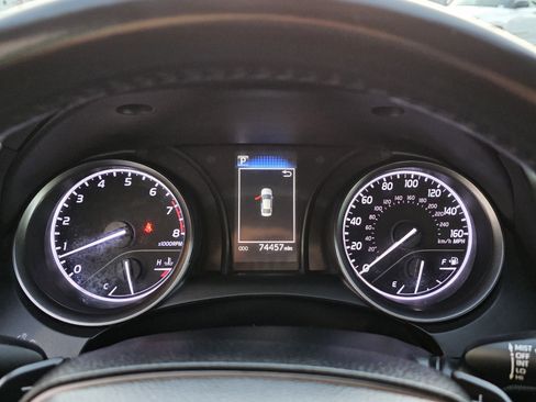 Used 2022 Toyota Camry SE image 15