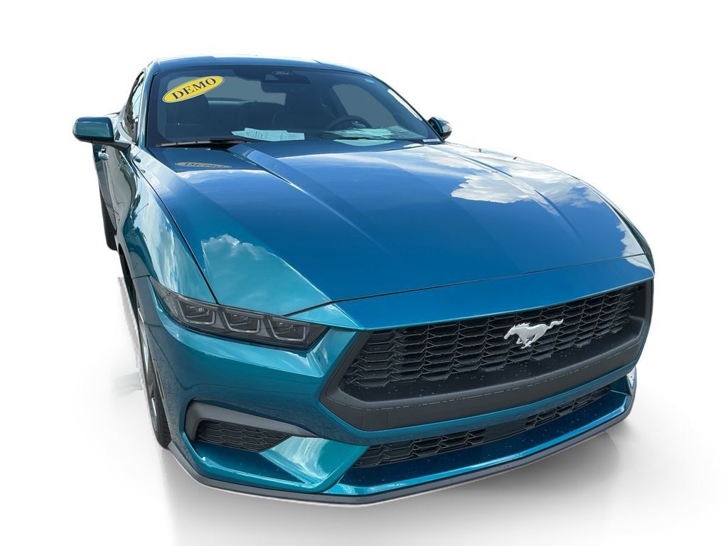Used 2026 Ford Mustang Coupe RWD image 10