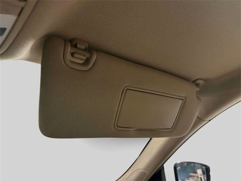 Used 2023 Acura MDX SH-AWD w/ Technology Package image 32