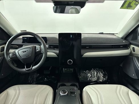 Used 2021 Ford Mustang Mach-E Premium image 5